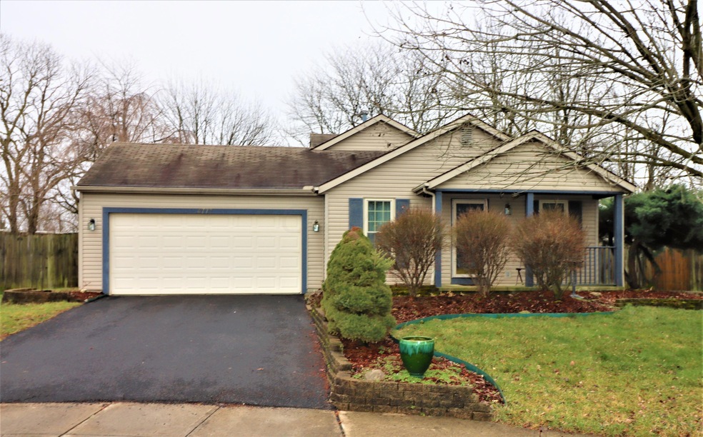 4777 Dolan Place, Columbus, OH 43228 - photo 1