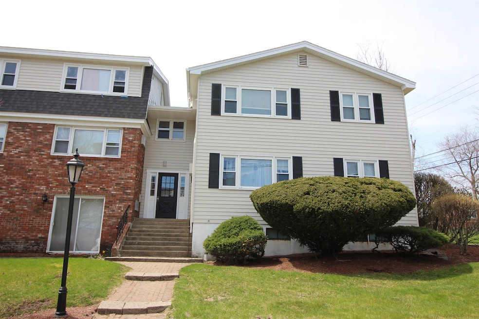 73 E Broadway unit G, Derry, NH 03038 - photo 1
