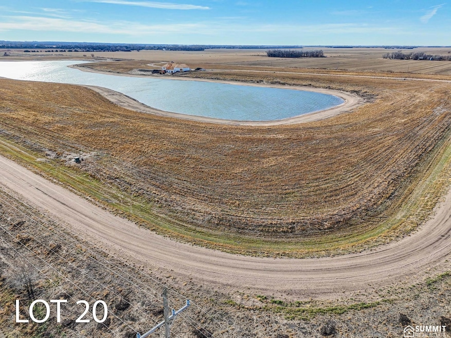 21 Bald Eagle Dr, Chapman, NE 68827 - photo 1