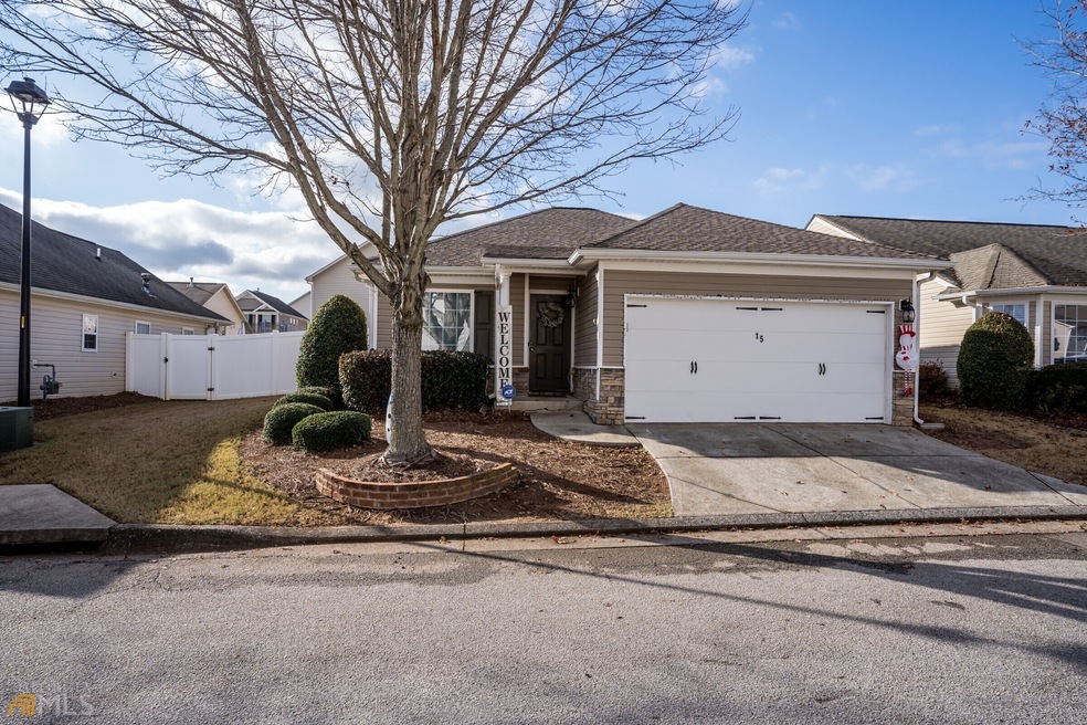 Charming ranch home in Hiram for sale