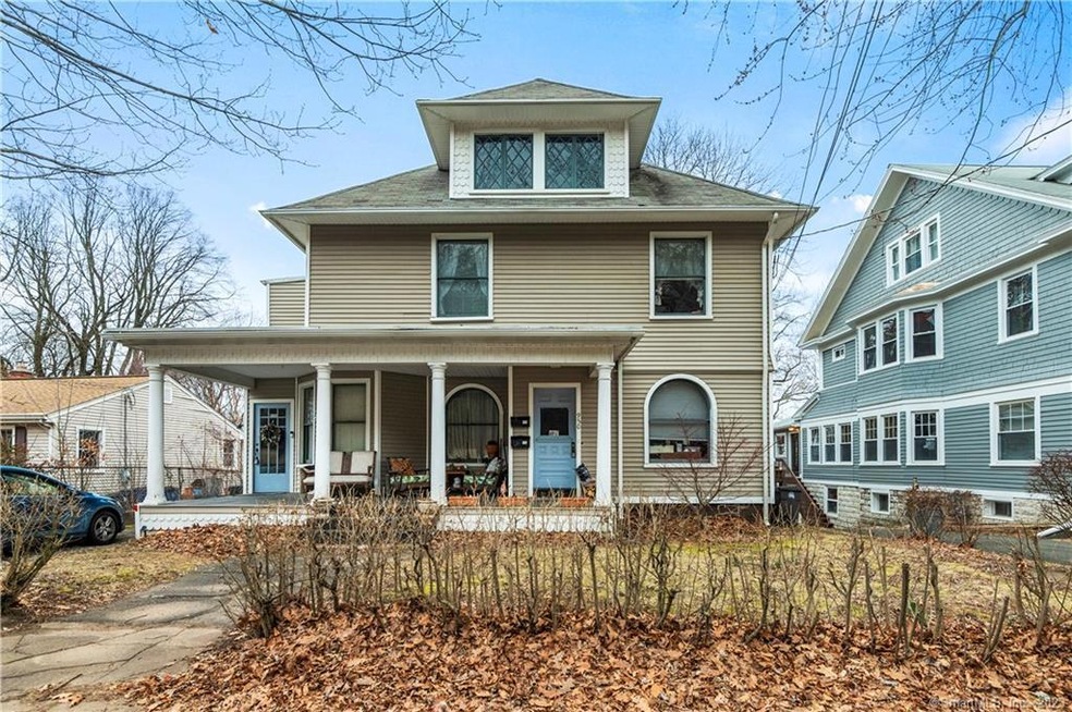 950 Townsend Ave, New Haven, CT 06512 - photo 1