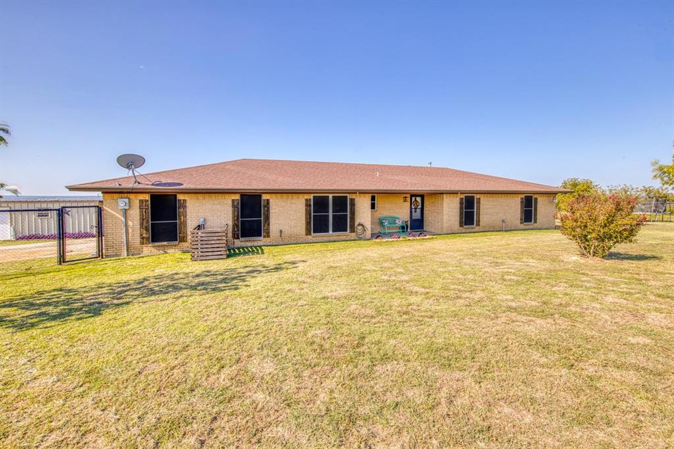 5179 Upper Denton Rd, Weatherford, TX 76085 - photo 1