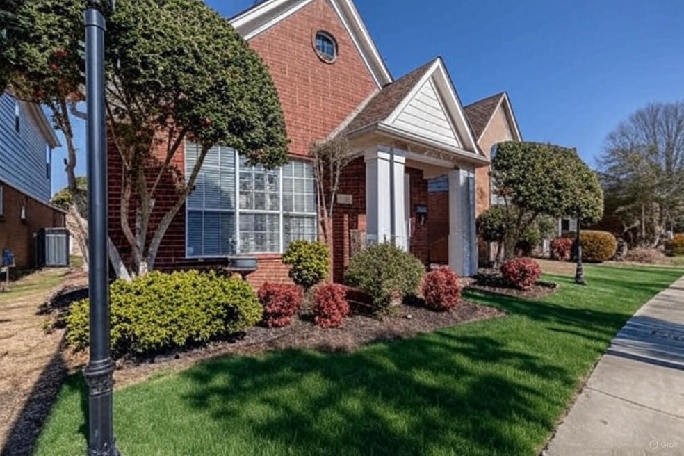 10442 Kensington Cir unit 15, Collierville, TN 38017 - photo 1