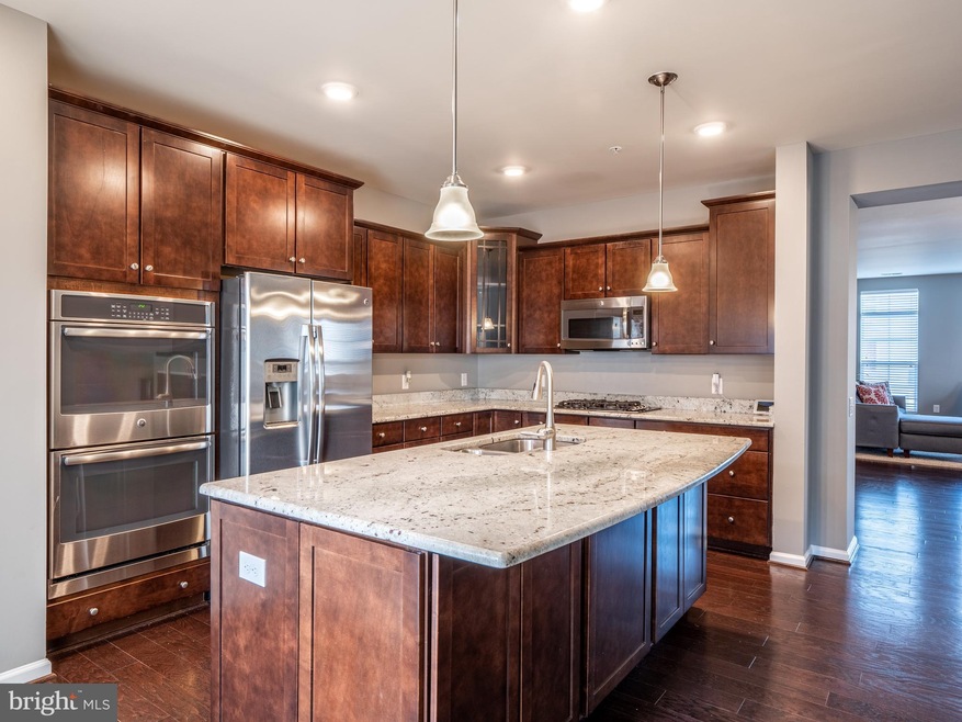 43585 Helmsdale Terrace, Chantilly, VA 20152 - photo 1