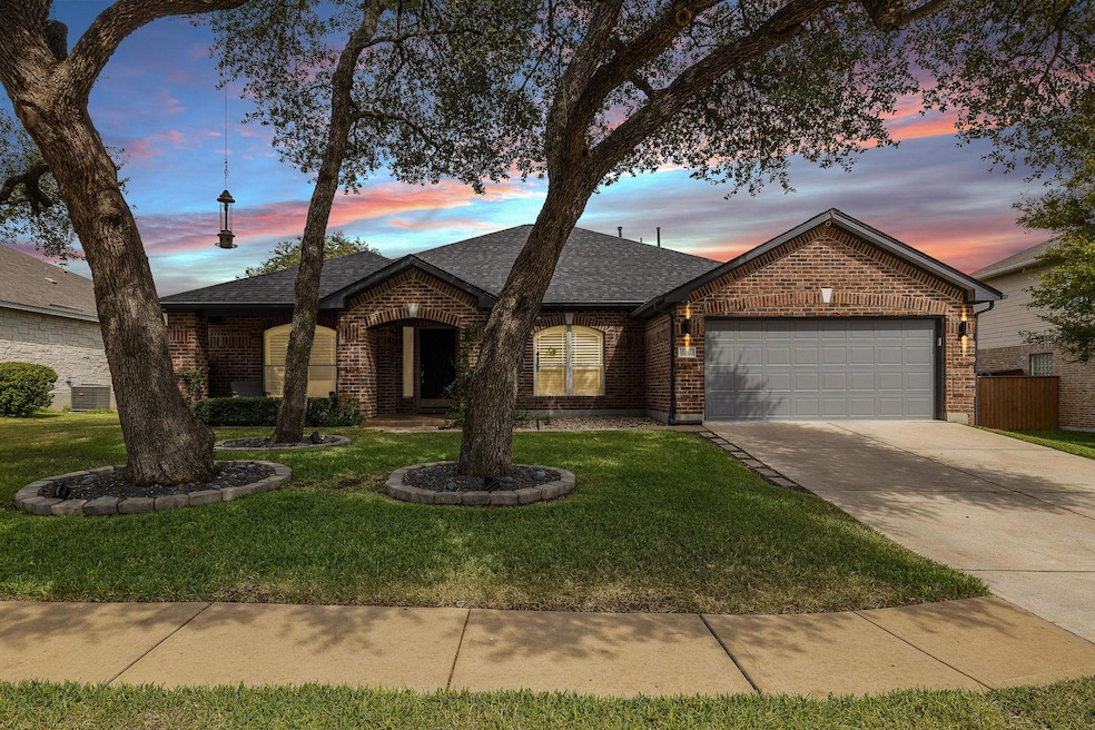 For Rent $2,595/month