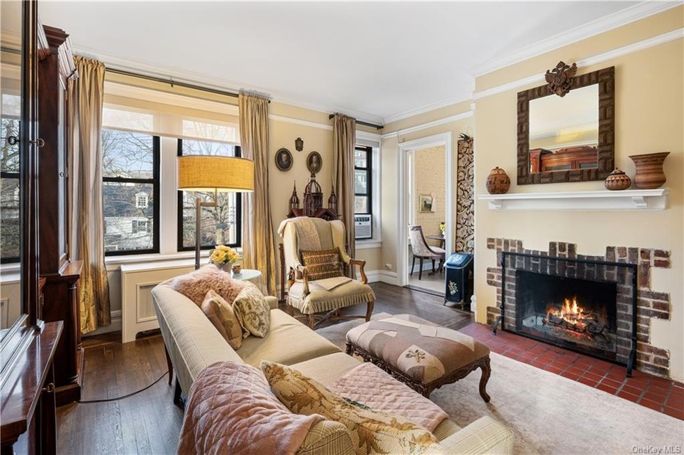 246 Bronxville Rd unit K3, Bronxville, NY 10708 - photo 1