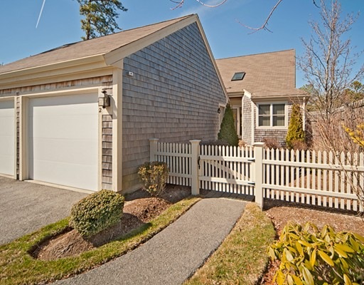2 Abigails Path unit 2, Plymouth, MA 02360 - photo 1