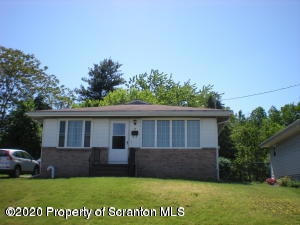 15 Mercer St, Wilkes Barre, PA 18705 - photo 1