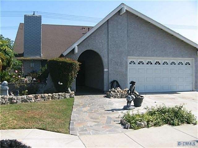 Front of 6308 Pitcairn