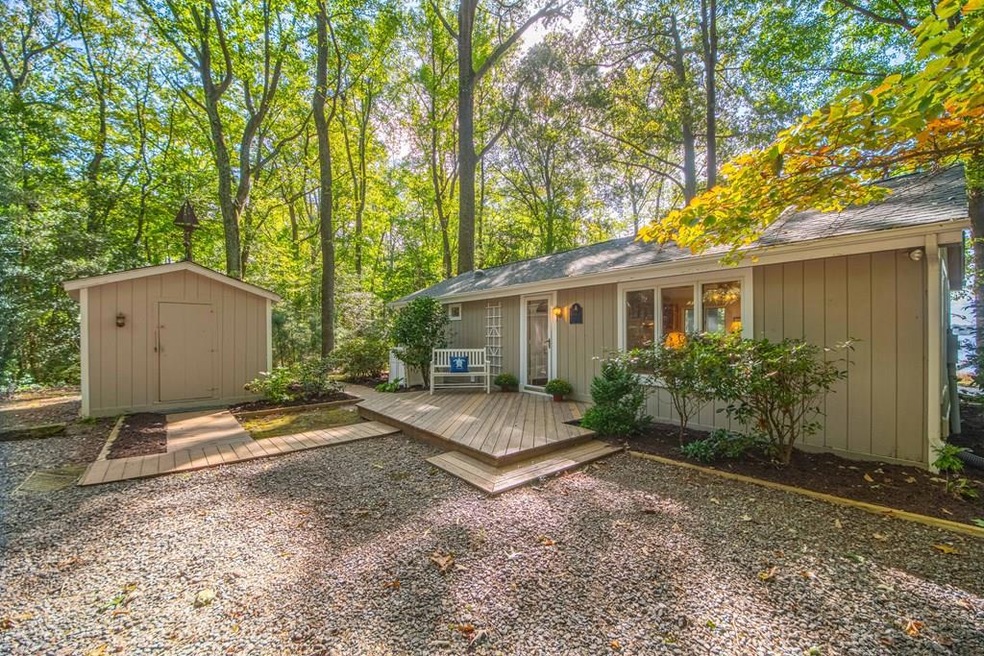 Sold $595,000