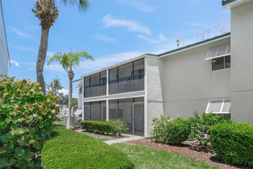 5681 Midnight Pass Rd unit 104, Sarasota, FL 34242 - photo 1