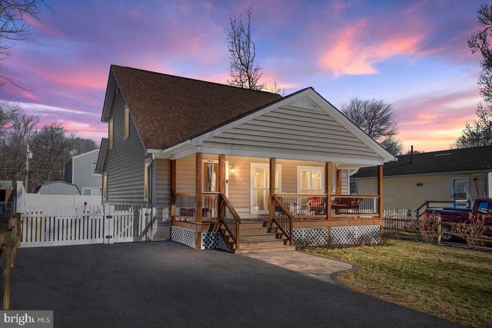 1176 Spruce Ave, Shady Side, MD 20764 - photo 1