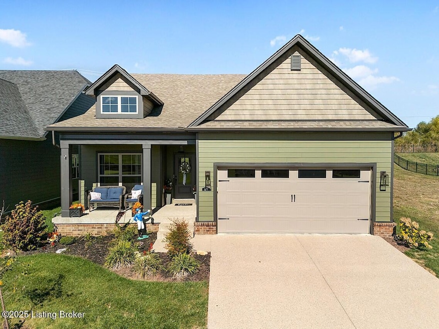 For Sale $519,900 • Co-Listing Agent