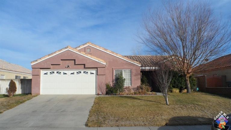 3230 Campbell St, Rosamond, CA 93560 - photo 1