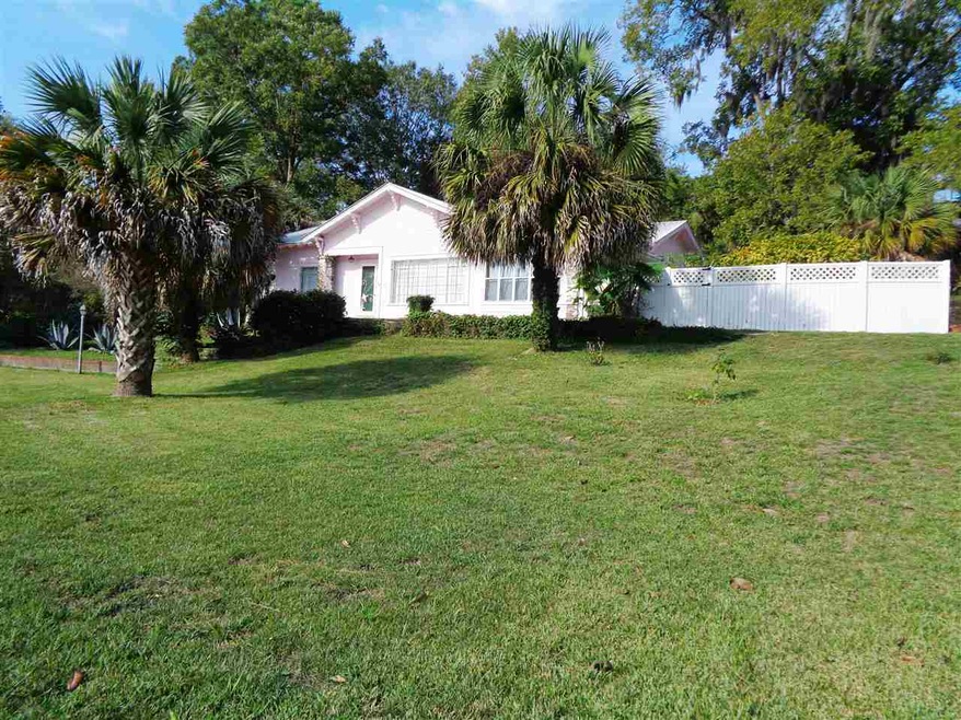 895 3rd St, Florala, AL 36442 - photo 1