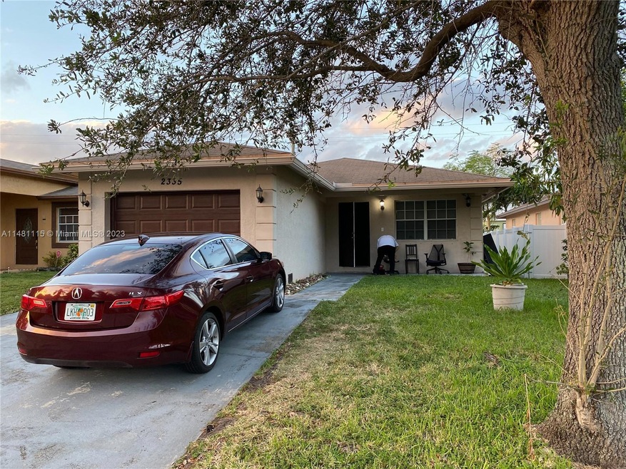 2335 Cody St, Hollywood, FL 33020 - photo 1