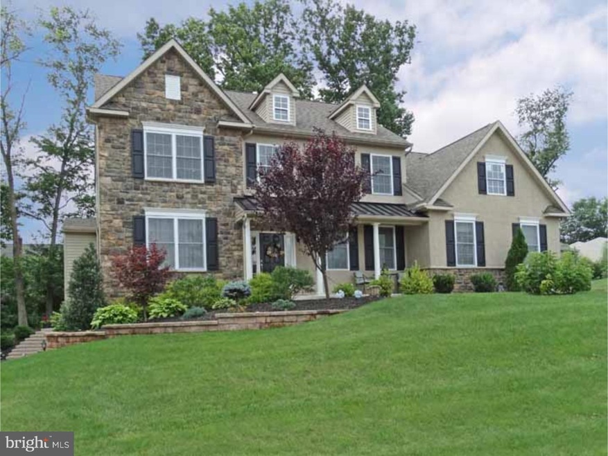 240 Royal Ct, Langhorne, PA 19047 - photo 1