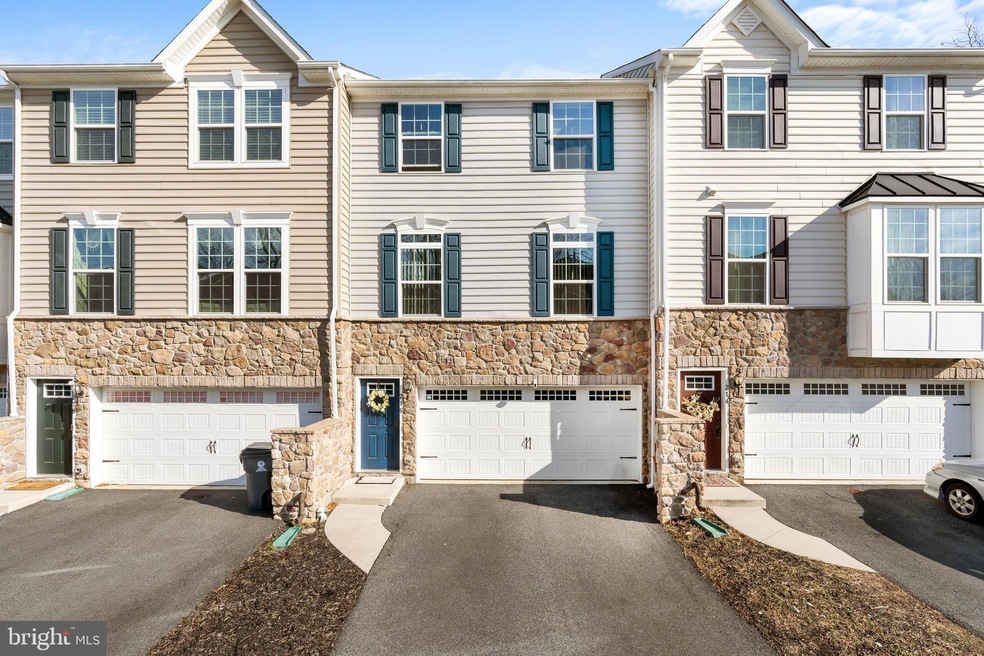 Sold $357,000 • Co-Listing Agent