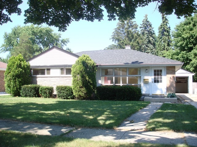 421 N Oak St, Elmhurst, IL 60126 - photo 1