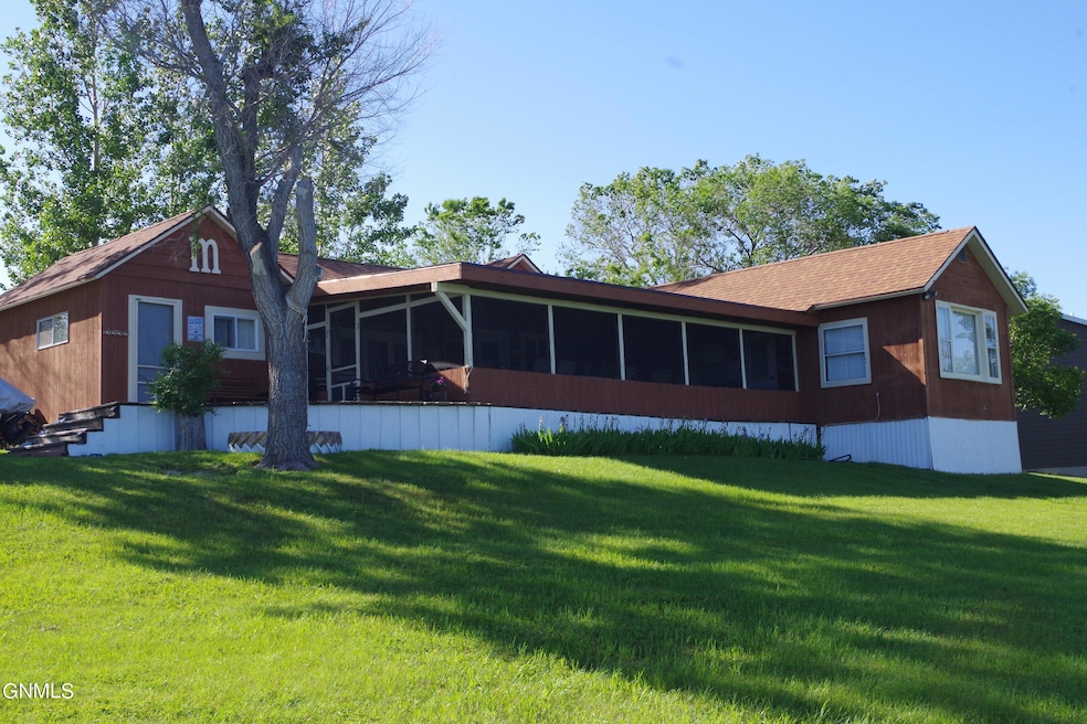 65 Cabin Area 3, Glen Ullin, ND 58631 - photo 1