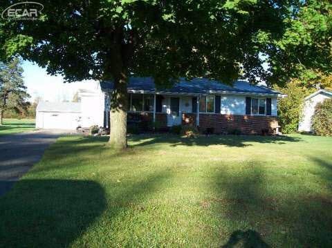 6239 N Linden Rd, Mount Morris, MI 48458 - photo 1