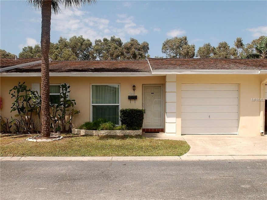 Curbside View