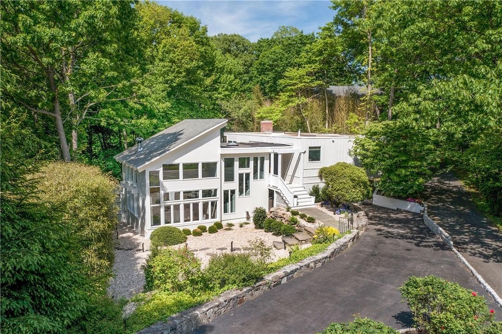 18 Leatherstocking Ln, Mamaroneck, NY 10543 - photo 1