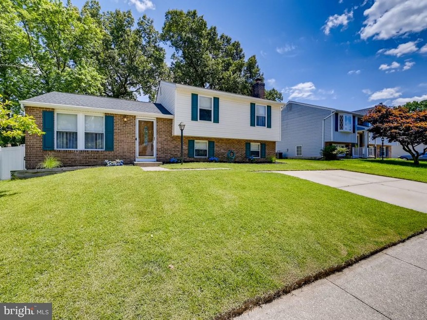 7 Woodmans Ct, Essex, MD 21221 - photo 1