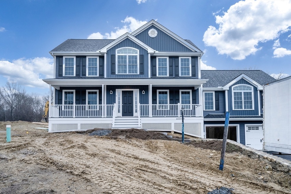 5 Esther Way unit 3, Dracut, MA 01826 - photo 1