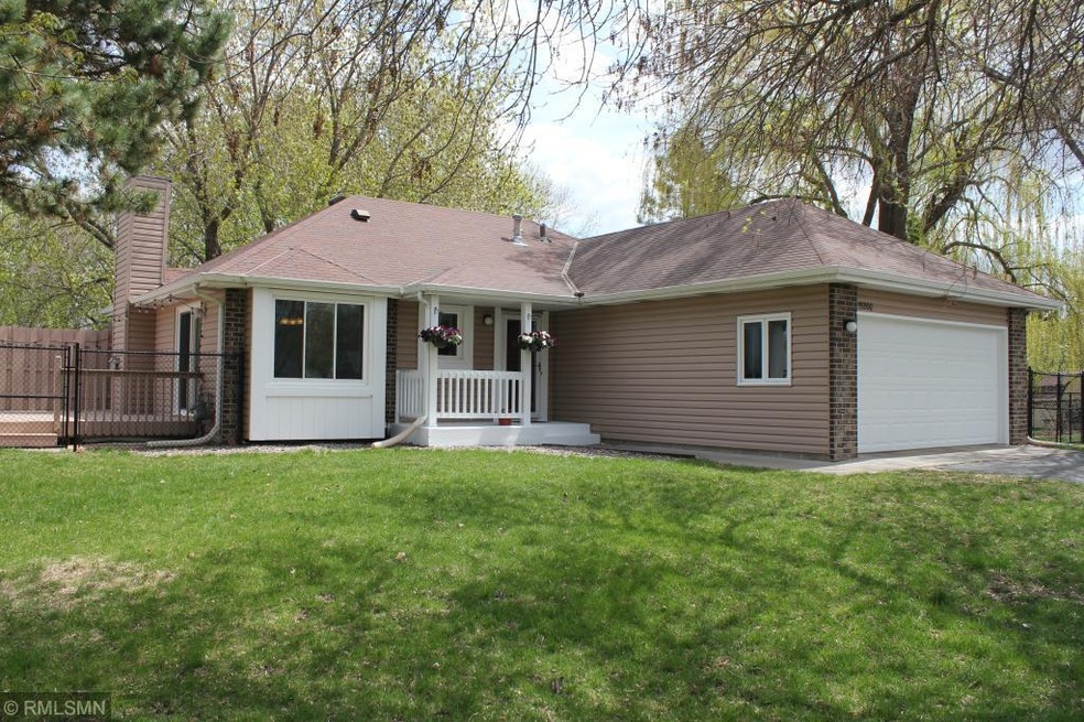 Welcome to 15200 94th!
