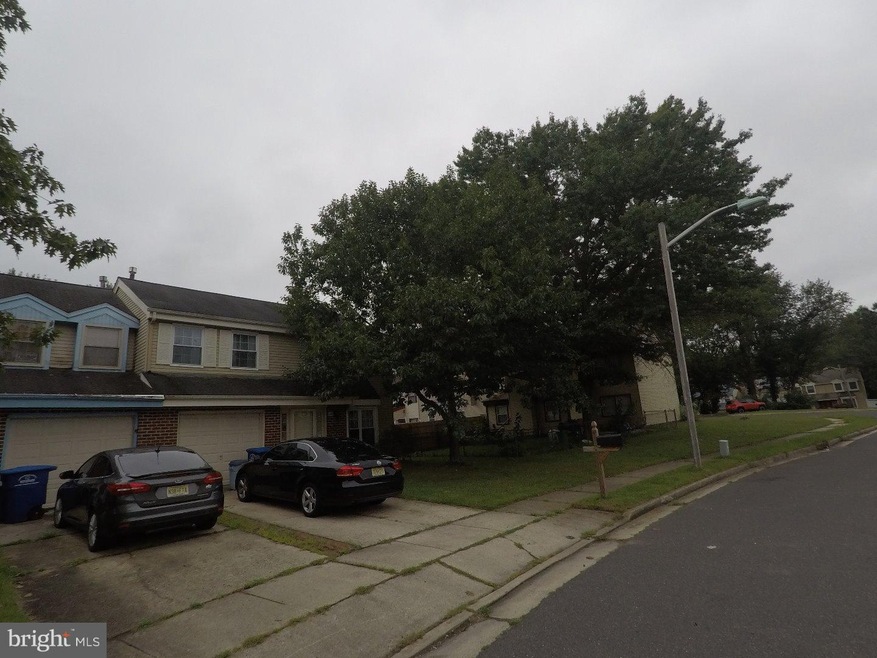 216 Burnamwood Dr, Mount Laurel, NJ 08054 - photo 1