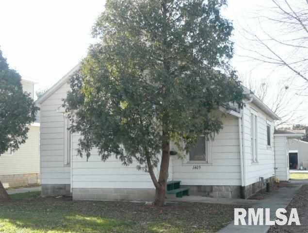 1405 Broadway St, Lincoln, IL 62656 - photo 1