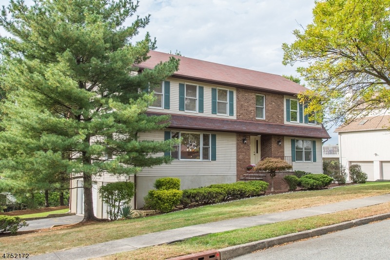 6 Alexandria Ct, Woodland Park, NJ 07424 - photo 1