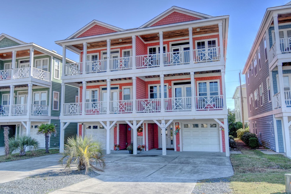 230 N 3rd Ave Kure Beach NC-large-001-16