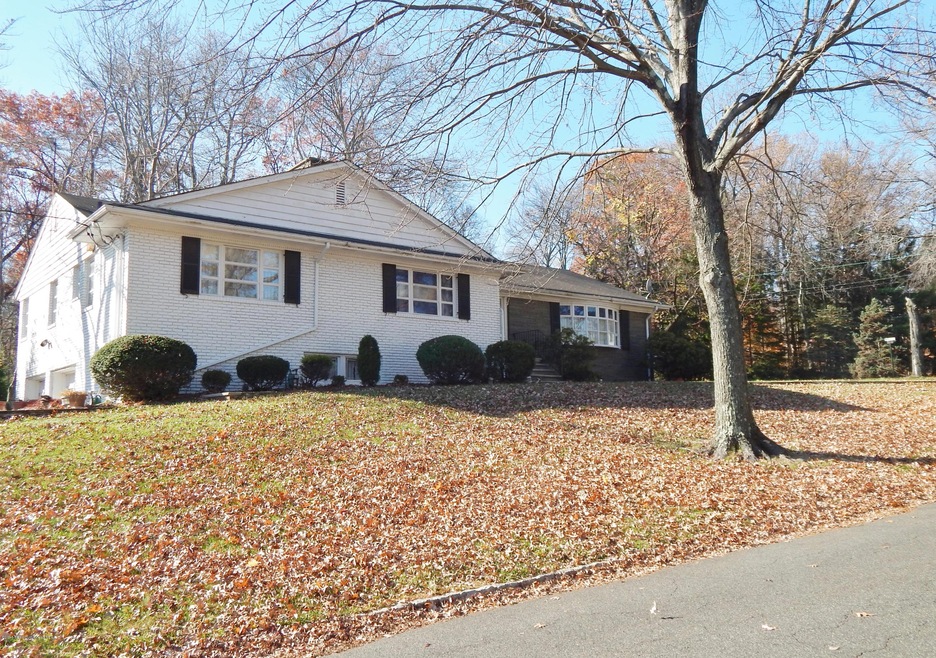 247 Juniper Way, Mountainside, NJ 07092 - photo 1