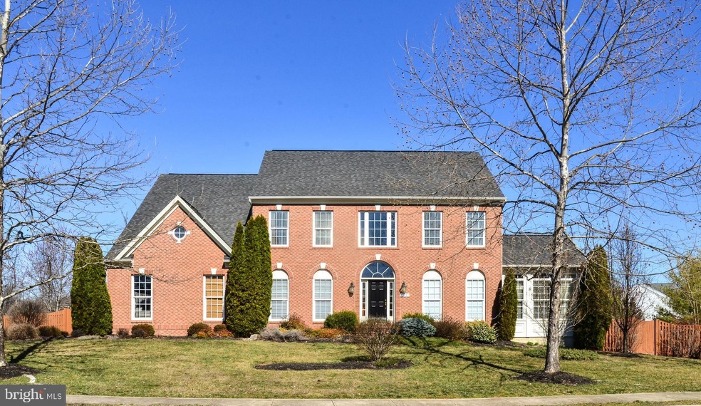 22183 Winter Lake Ct, Ashburn, VA 20148 - photo 1