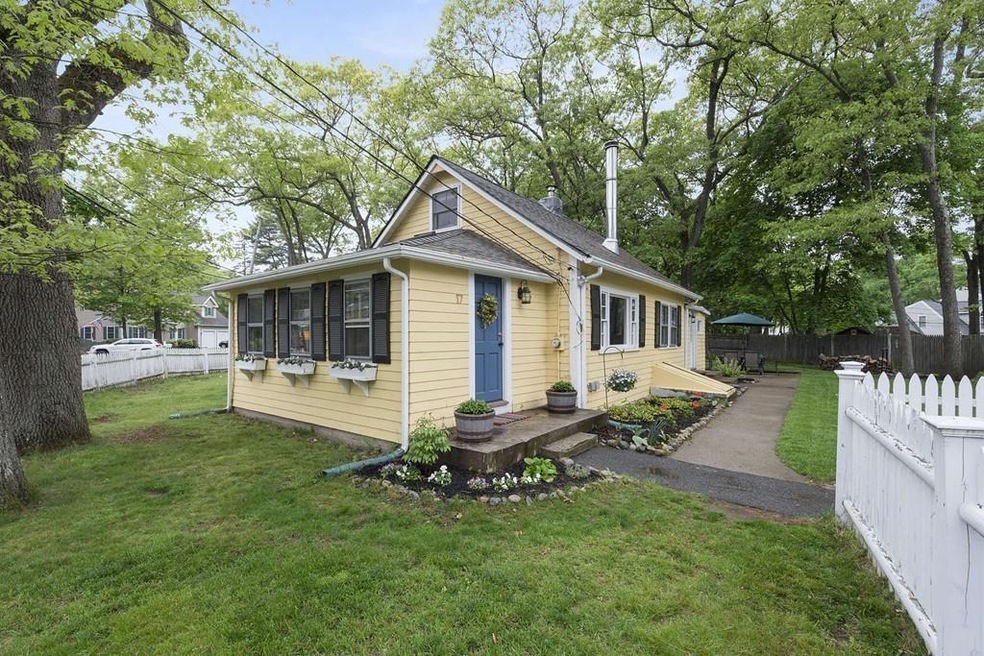 17 Evergreen Rd, Natick, MA 01760 - photo 1