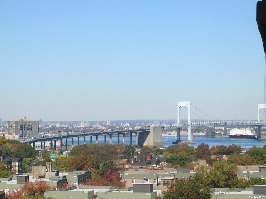 The Bay Club unit 14R, Bayside, NY 11360 - photo 1