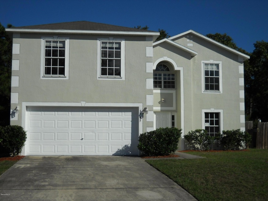Front exterior View