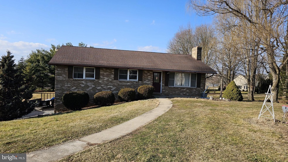 2371 Scotland Rd, Chambersburg, PA 17201 - photo 1