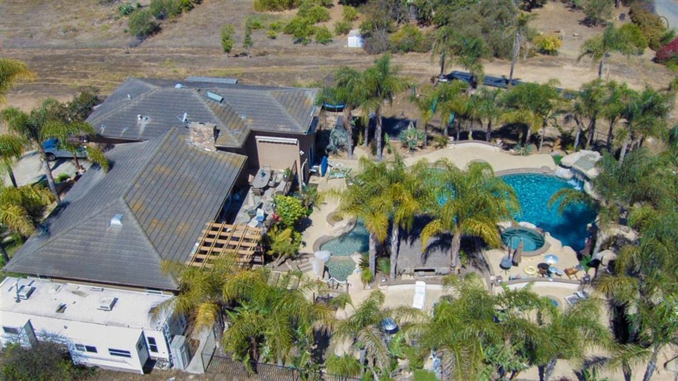 8850 W Lilac Rd, Escondido, CA 92026 - photo 1