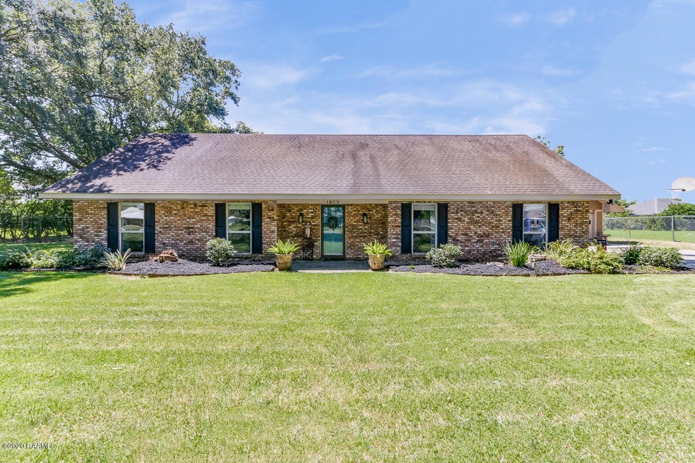 1059 Briarpatch-1
