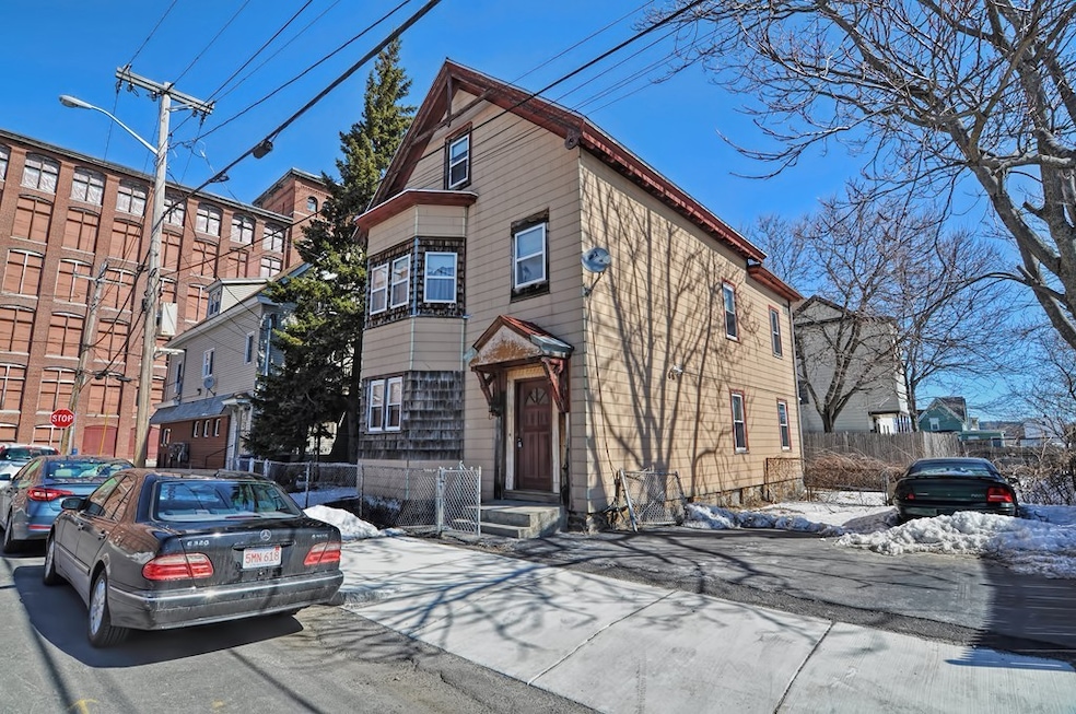 6 Osgood St, Lawrence, MA 01843 - photo 1
