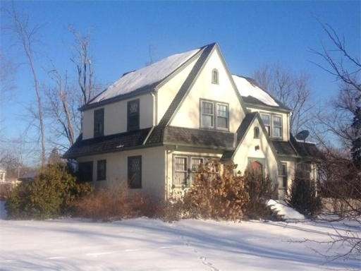 69 Whiting St, Lunenburg, MA 01462 - photo 1