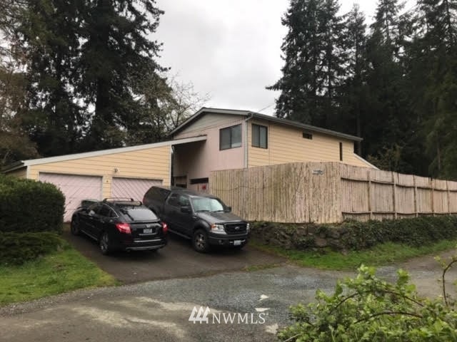 9510 Edmonds Way unit A&B, Edmonds, WA 98020 - photo 1