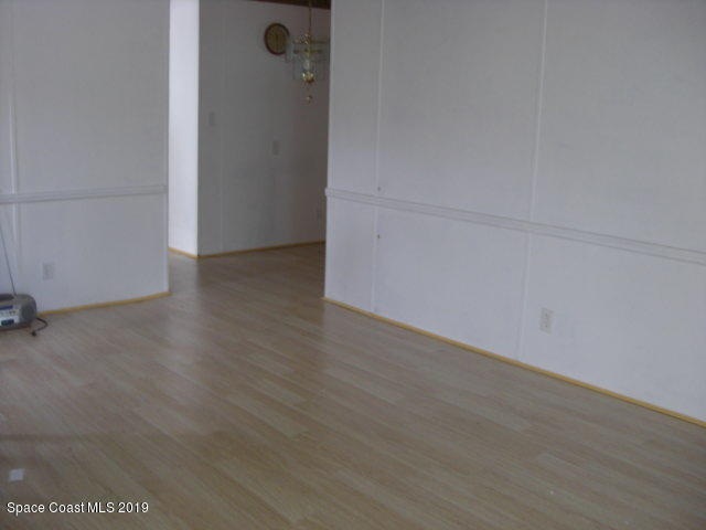 629 Oleander Cir unit 2, Sebastian, FL 32976 - photo 1