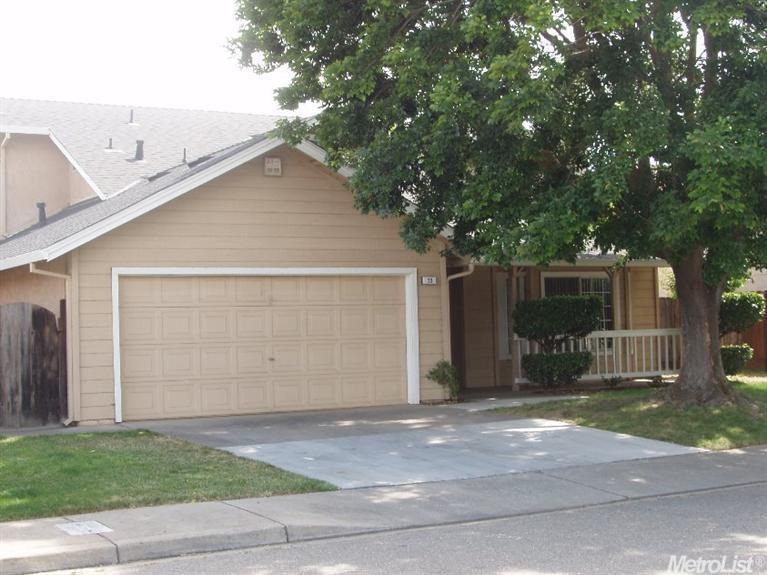 33 Obsidian Dr, Oakdale, CA 95361 - photo 1