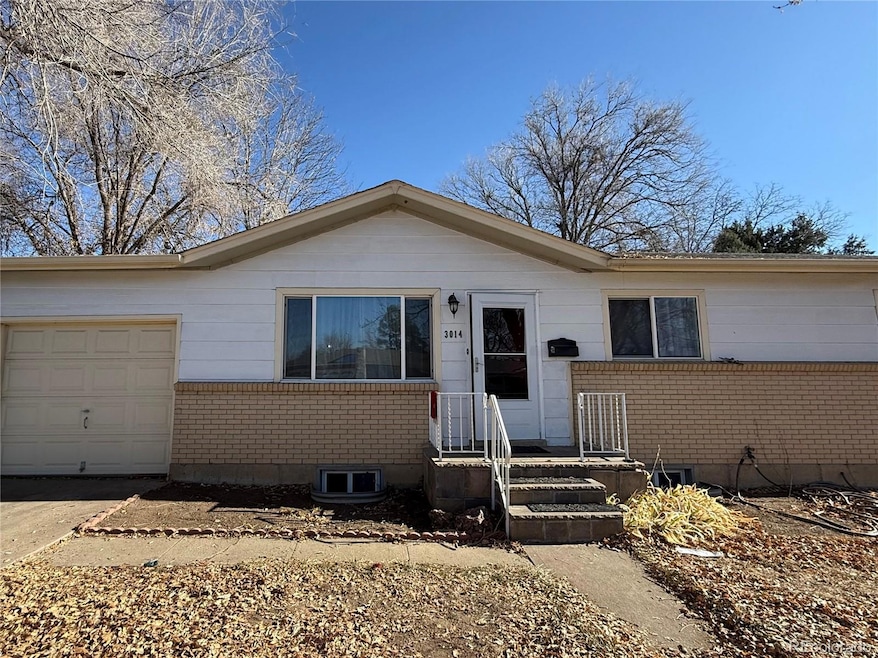 3014 S Zurich Ct, Denver, CO 80236 - photo 1