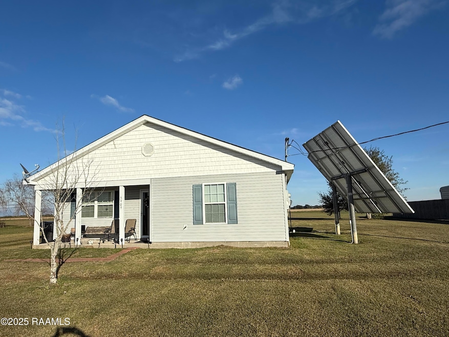 5909 Remington Rd, Kaplan, LA 70548 - photo 1