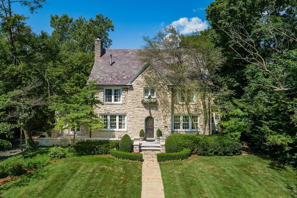 209 S Columbia Ave, Columbus, OH 43209 - photo 1